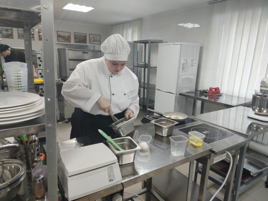 Демонстрационный экзамен по профессии 43.01.09 Повар,кондитер Демонстрационный экзамен по профессии 43.01.09 Повар,кондитер 14